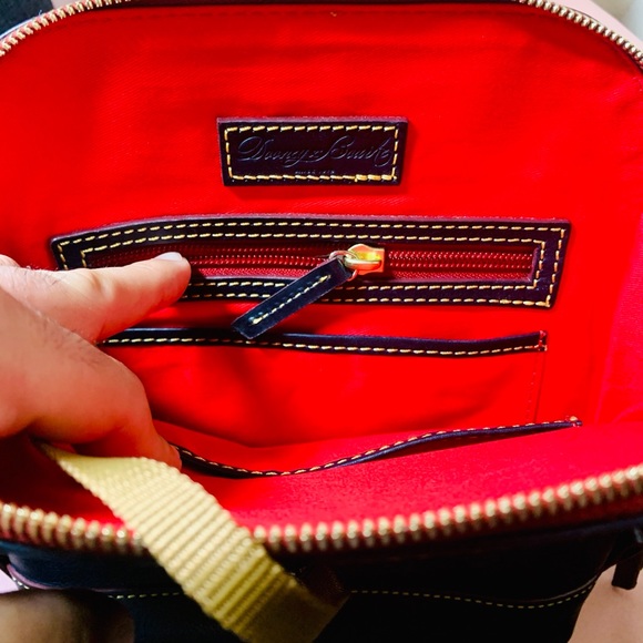 Navy Blue and Red Dooney - Picture 5 of 5